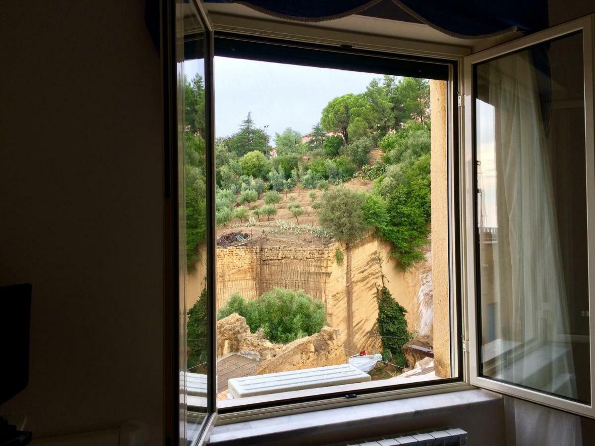 B&B Crispi 53 Agrigento Exterior photo